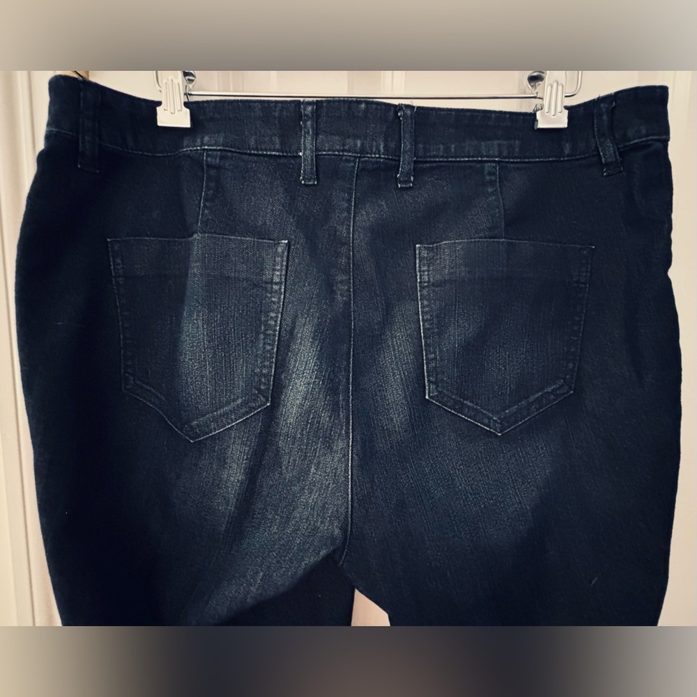 Chico's Jeans women’s sz 2 (12) Boot Cut, Deep Indigo, cotton/Lycra, NWOT - Picture 6 of 6